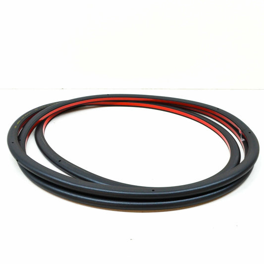 NEW AUDI Q5 8R FRONT RIGHT RUBBER WEATHER STRIP SEAL 8R0837912L 2015