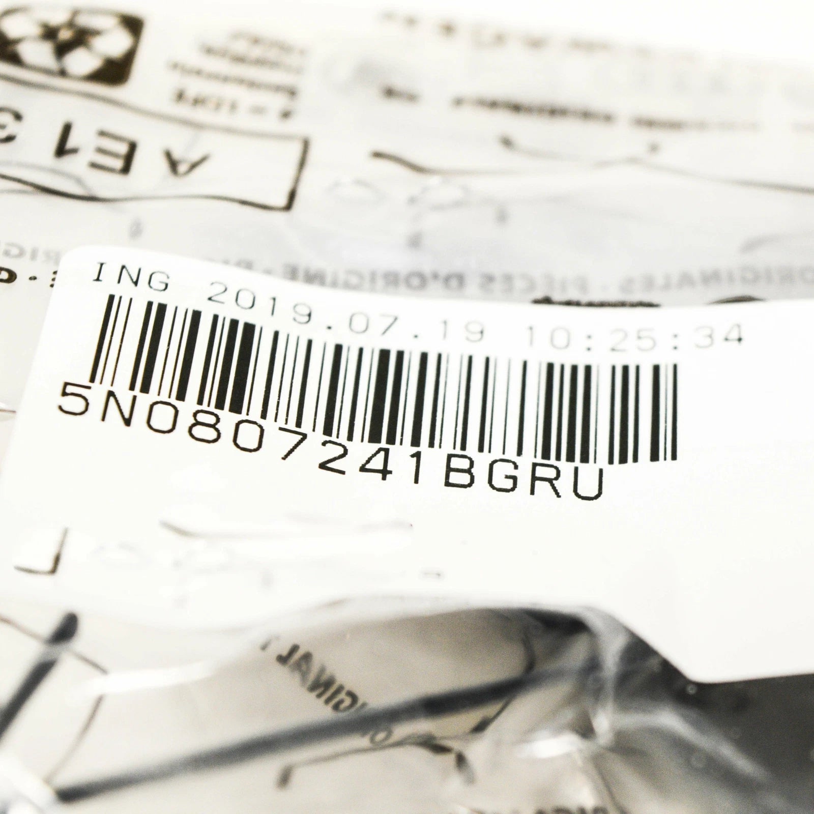 NEW VW TIGUAN MK1 FRONT BUMPER TOW HOOK EYE CAP RIGHT 5N0807241BGRU