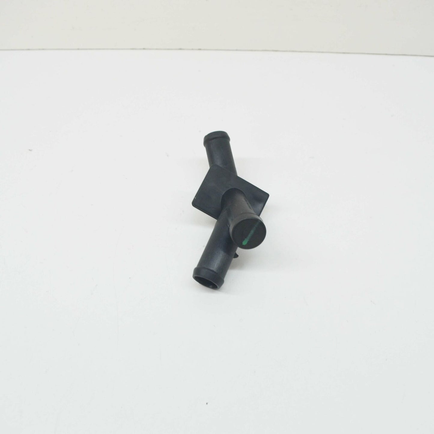 NEW MB GLE W166 HEATER WATER HOSE CONNECTION FITTING RHD A1669971659 ORIGINAL