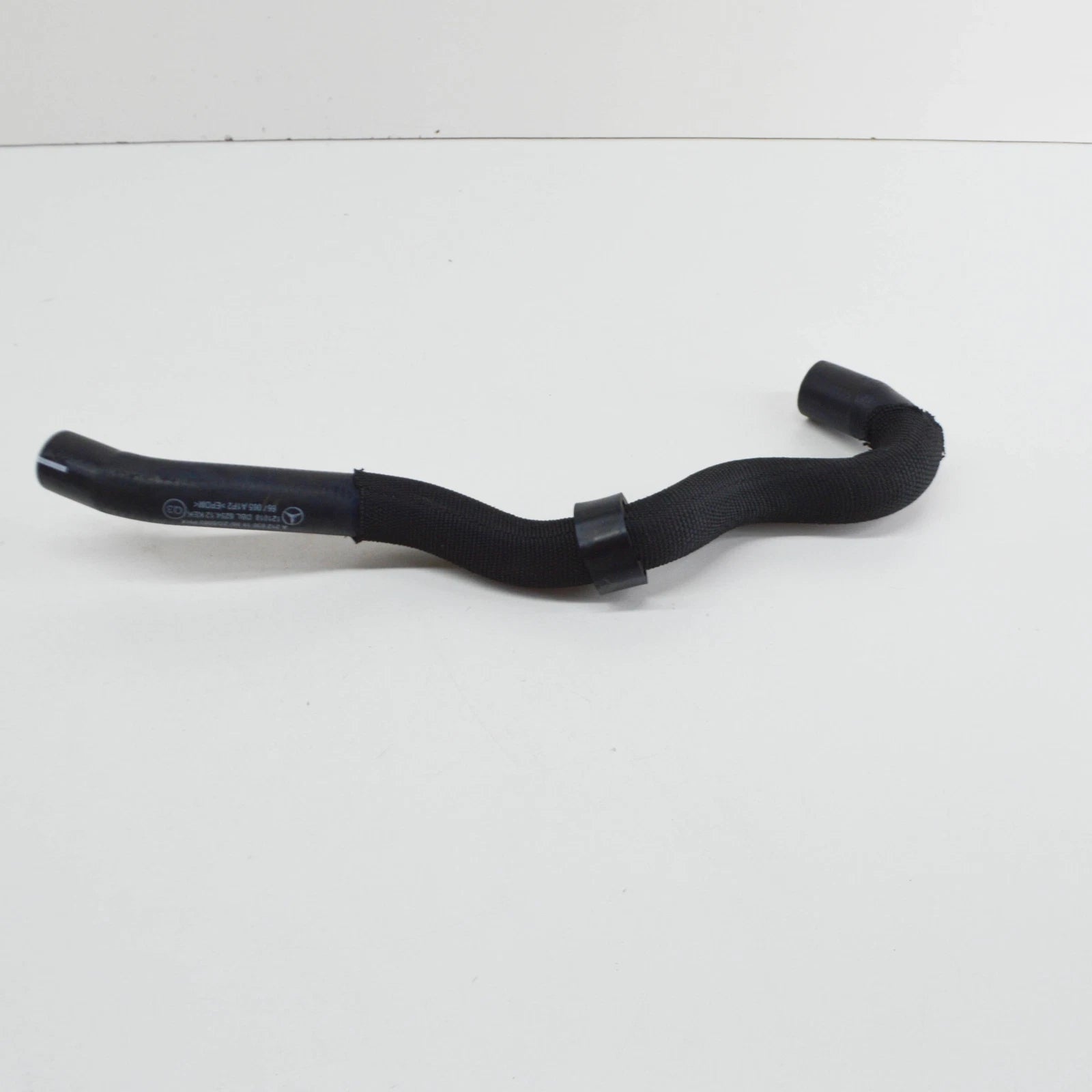 NEW MERCEDES-BENZ E W212 RECIRCULATING PUMP TO ENGINE HOSE A2128301896 ORIGINAL