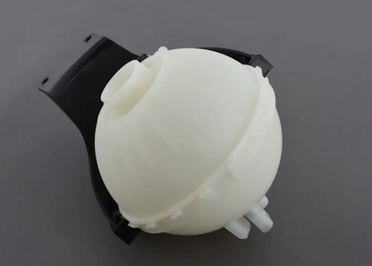 new bmw i8 roadster i15 coolant expansion tank 17137640831 7640831 original