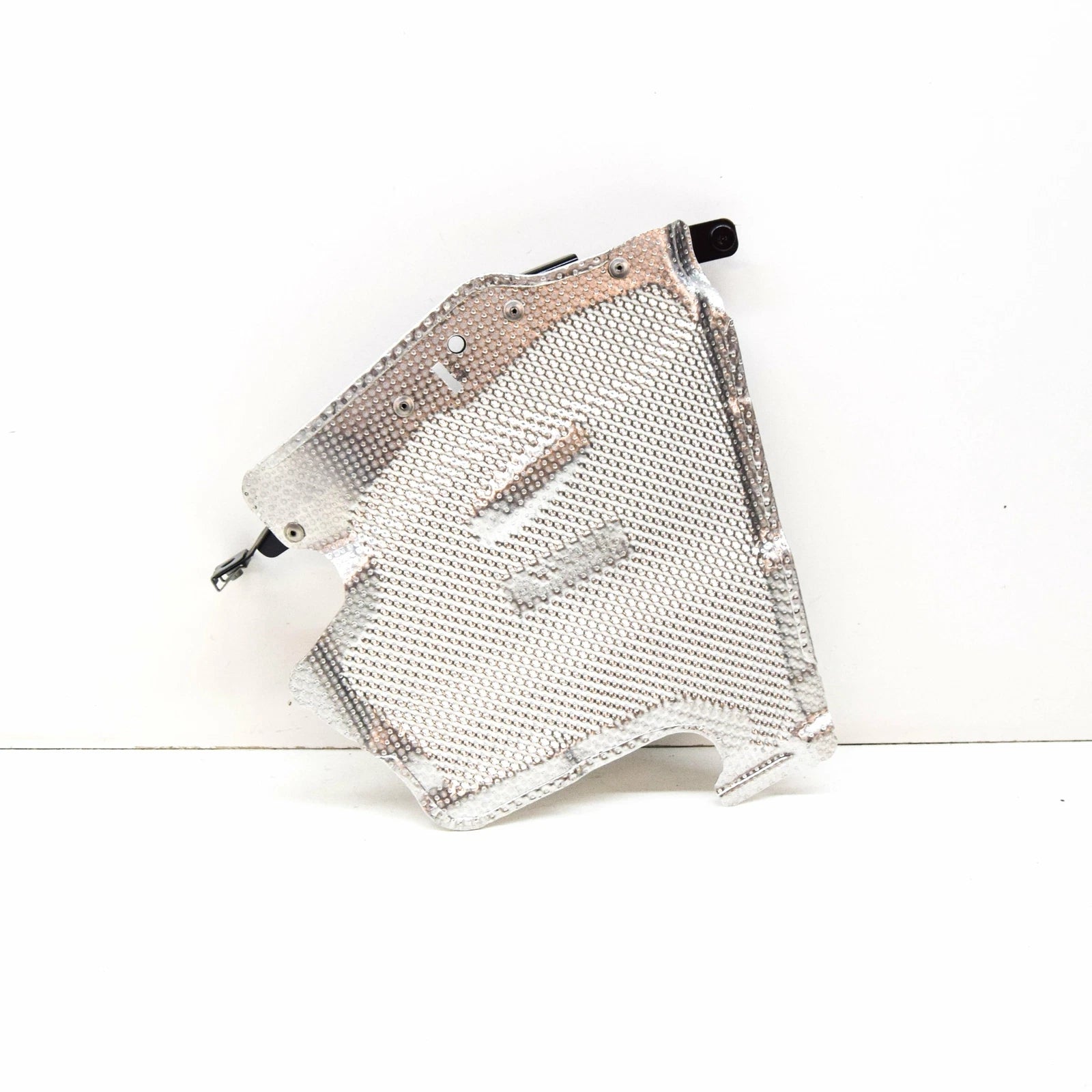 NEW MERCEDES-BENZ E W213 TOP RIGHT SCREEN HEAT PROTECTION SHIELD A2136809207