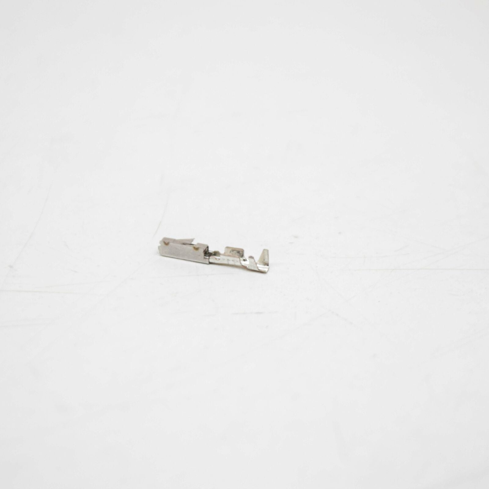 new mb cla c117 wiring connector plug terminal contact pin a0165454126 original