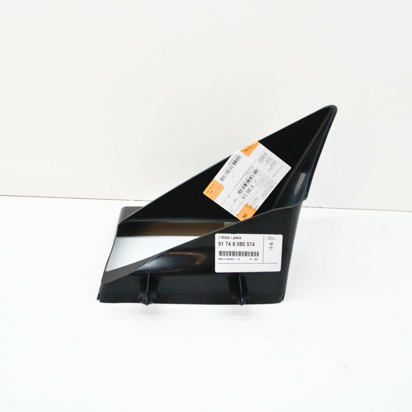 NEW BMW M5 F90 EXTERNAL RADIATOR RIGHT AIR DUCT 51748080574 ORIGINAL