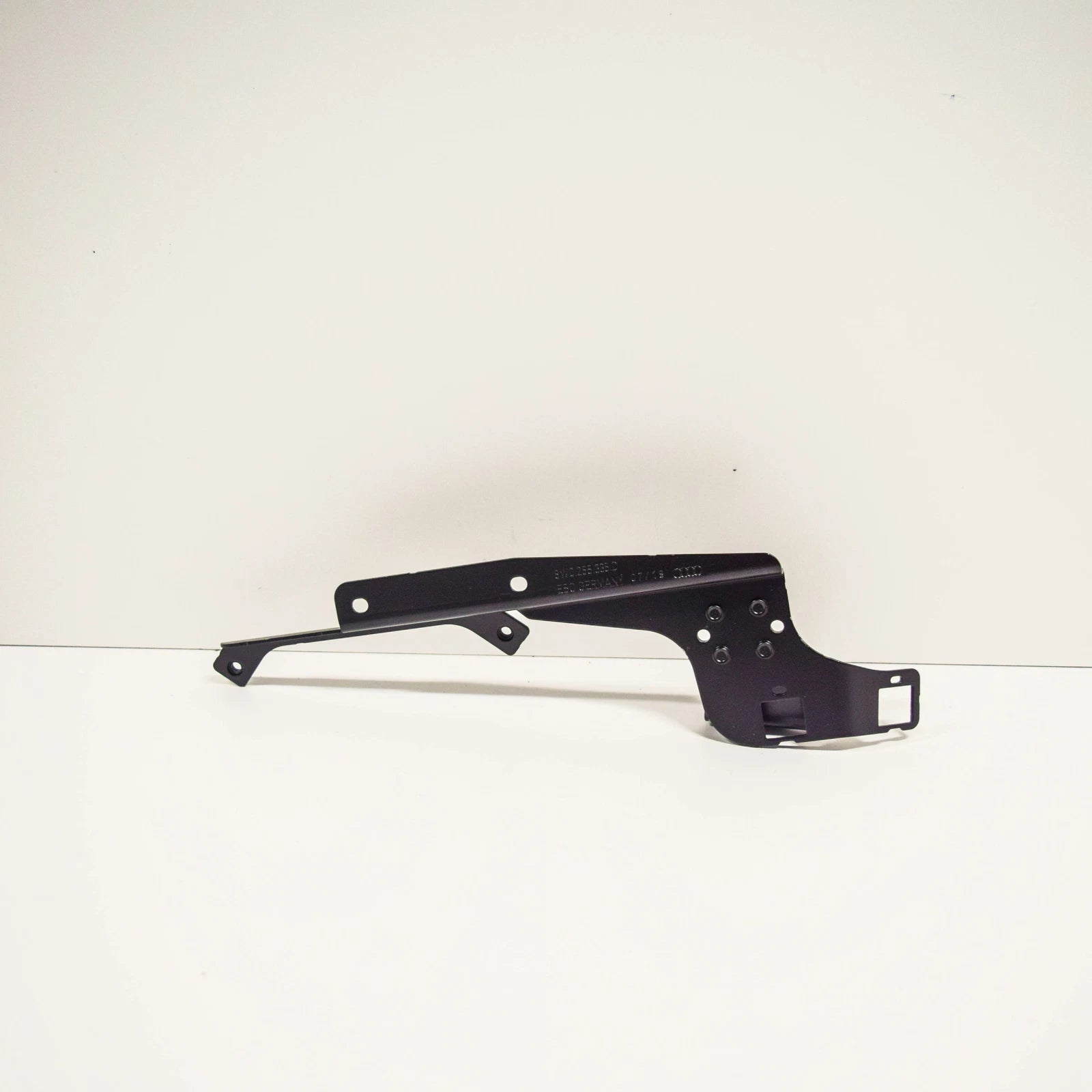 NEW AUDI A5 8W6 ADDITIONAL COOLANT PUMP BRACKET 8W0265336D ORIGINAL