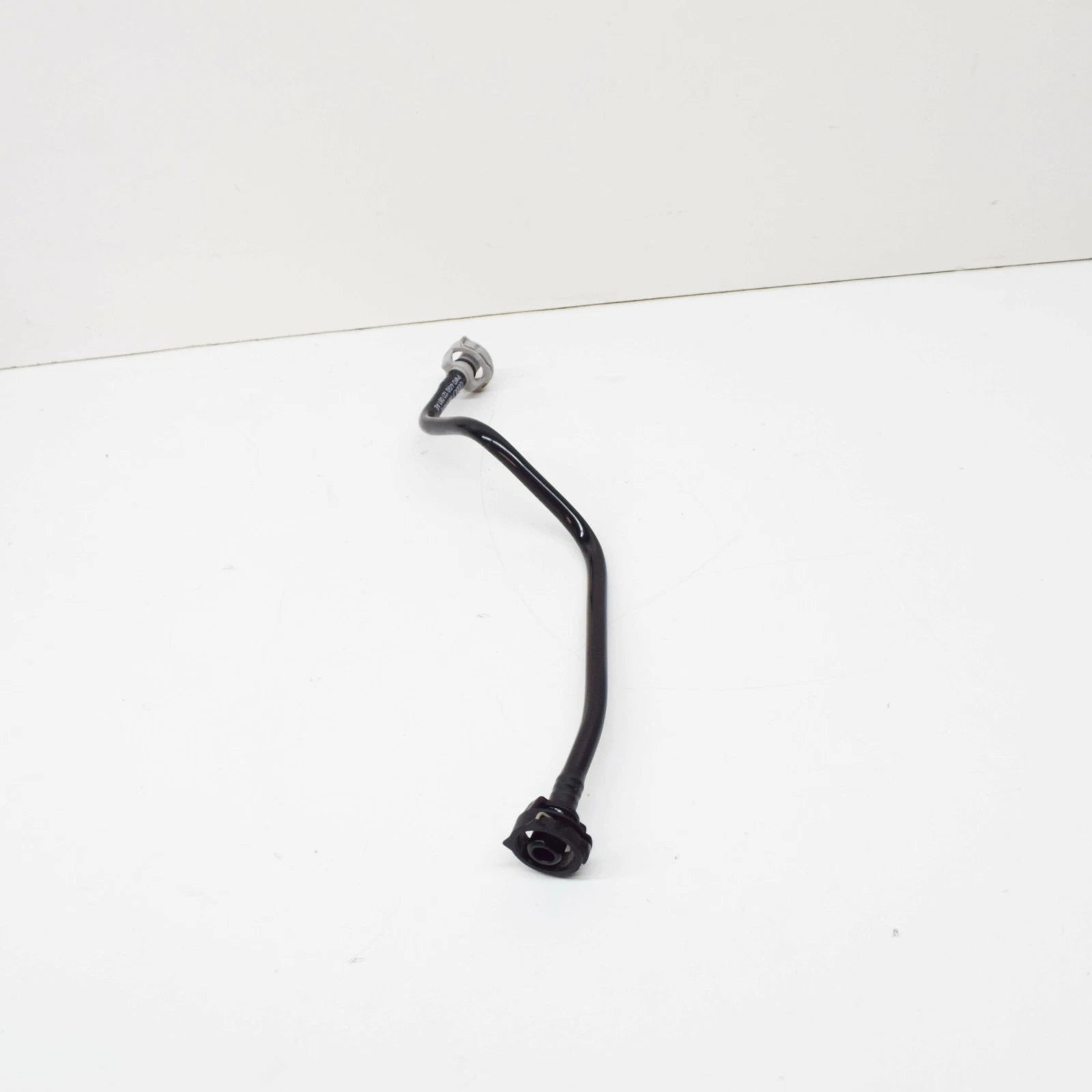 NEW AUDI A6 C7 FRONT LEFT COOLING BREATHER LINE 4G0121081AE