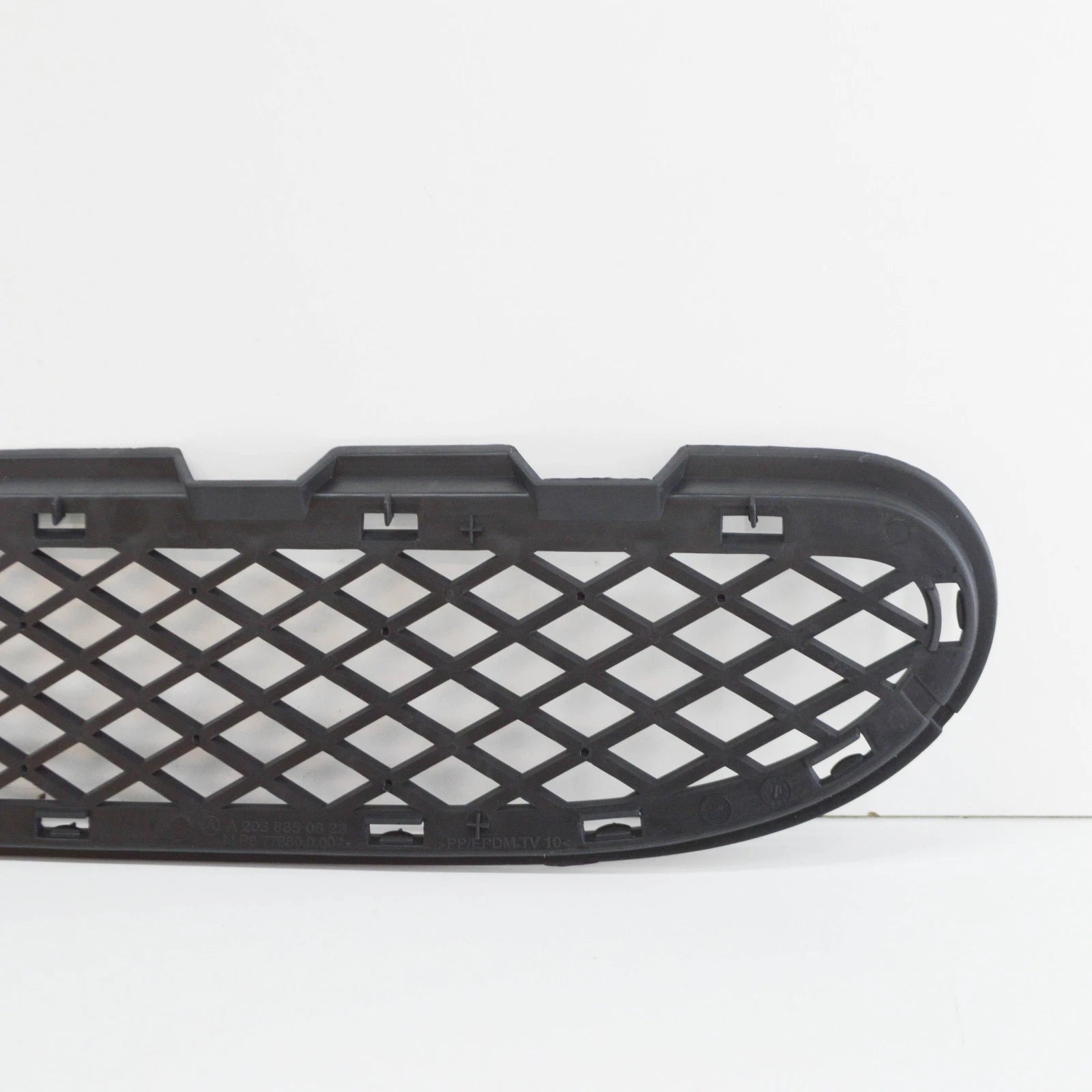 NEW MERCEDES-BENZ C-CLASS W203 FRONT BUMPER LOWER GRILLE A2038850823 ORIGINAL