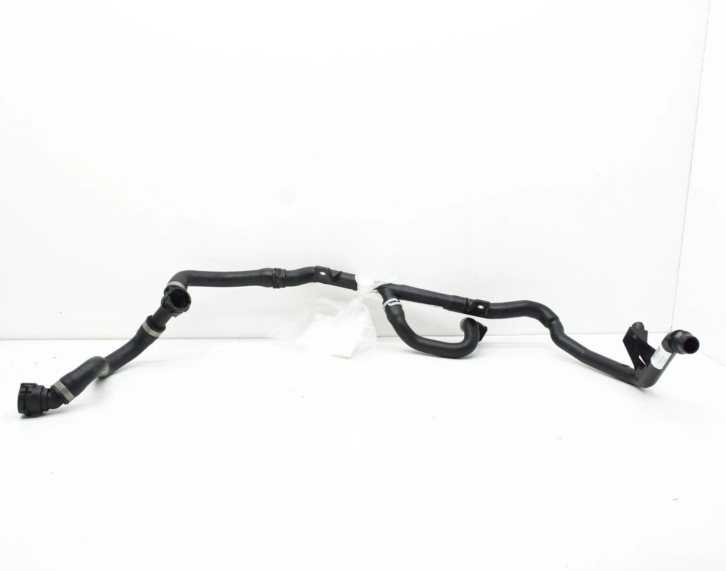 NEW BMW 3 E90 LOWER COOLANT HOSE 17127548224 3.0 PETROL 171KW ORIGINAL