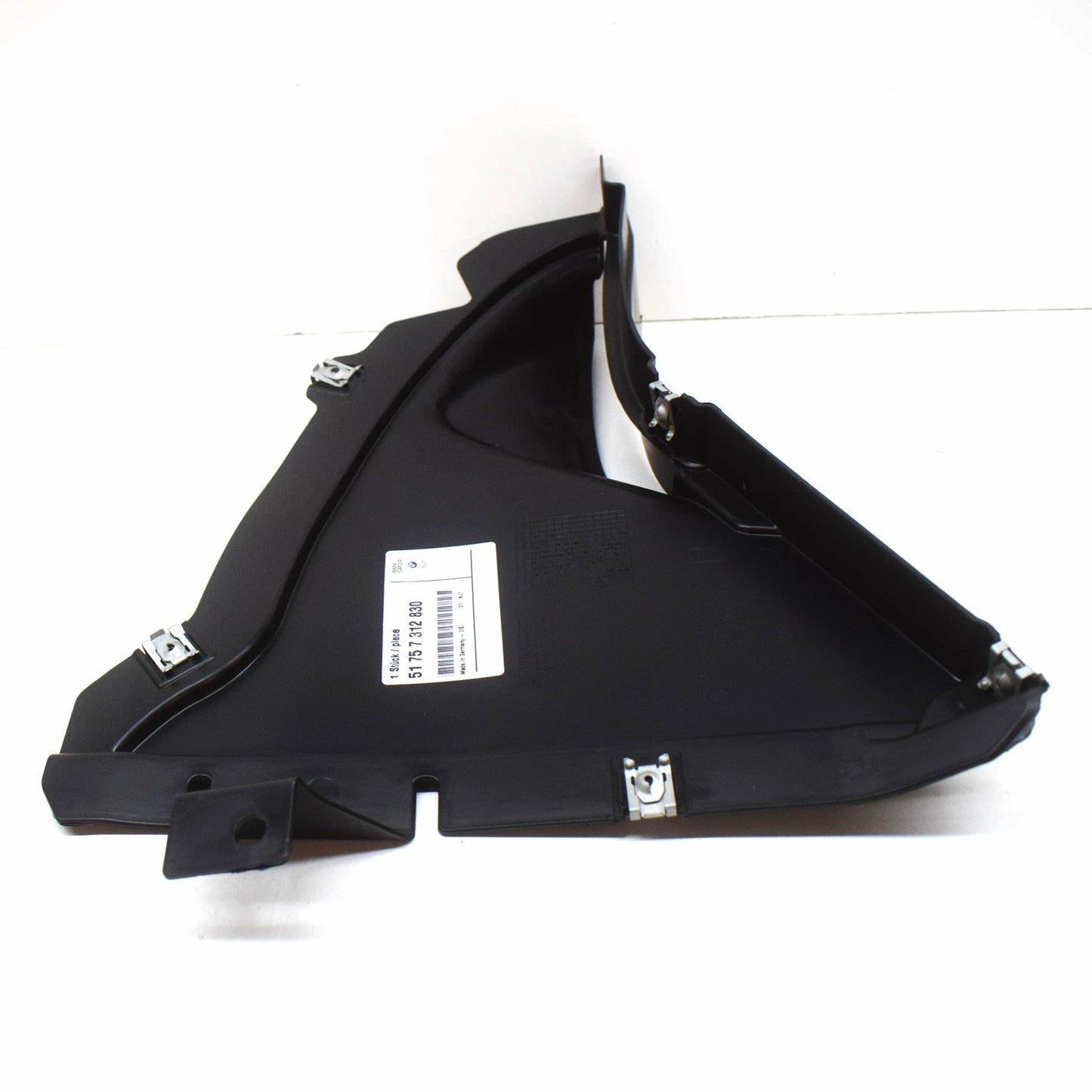 NEW BMW 5 F10 FRONT RIGHT FENDER LINER BOTTOM FRONT COVER 51757312830 ORIGINAL