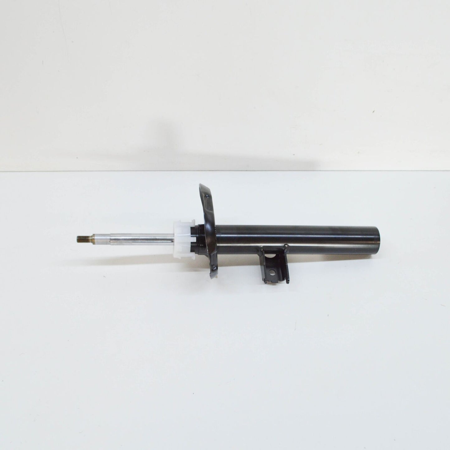 new mercedes-benz glb x247 front left shock absorber strut a2473230300 original