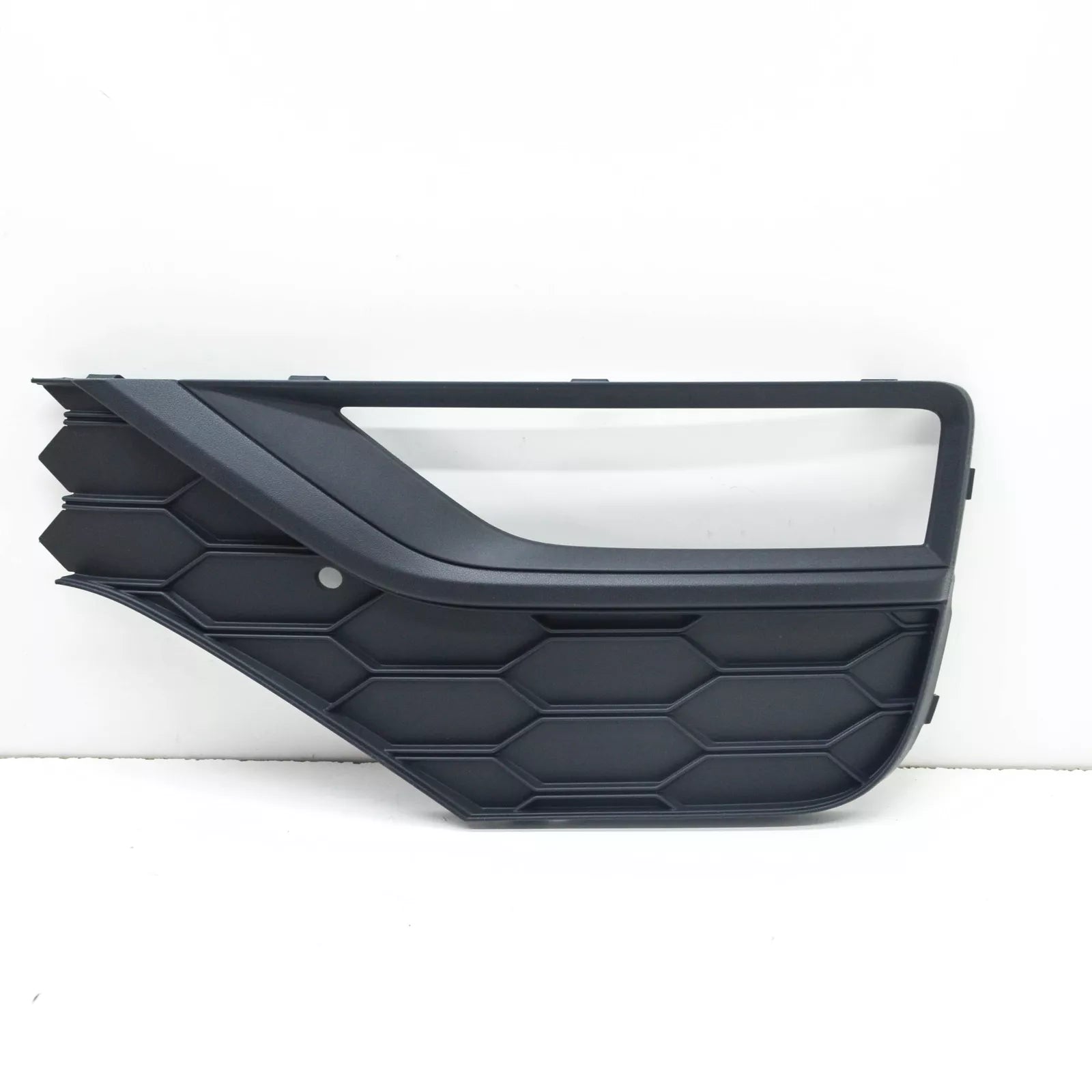 NEW VW AMAROK S1B FRONT LEFT BUMPER FOG LIGHT GRILLE 2H6807489E9B9