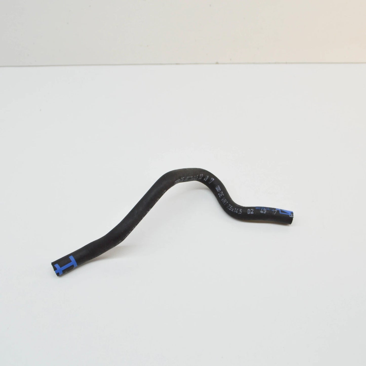 NEW AUDI A4 AVANT B8 FUEL HOSE 8K0201543Q