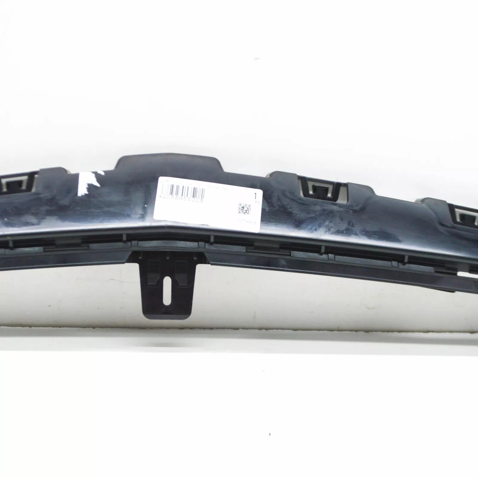NEW MERCEDES-BENZ C W205 FRONT BUMPER UPPER BRACKET A2058855005
