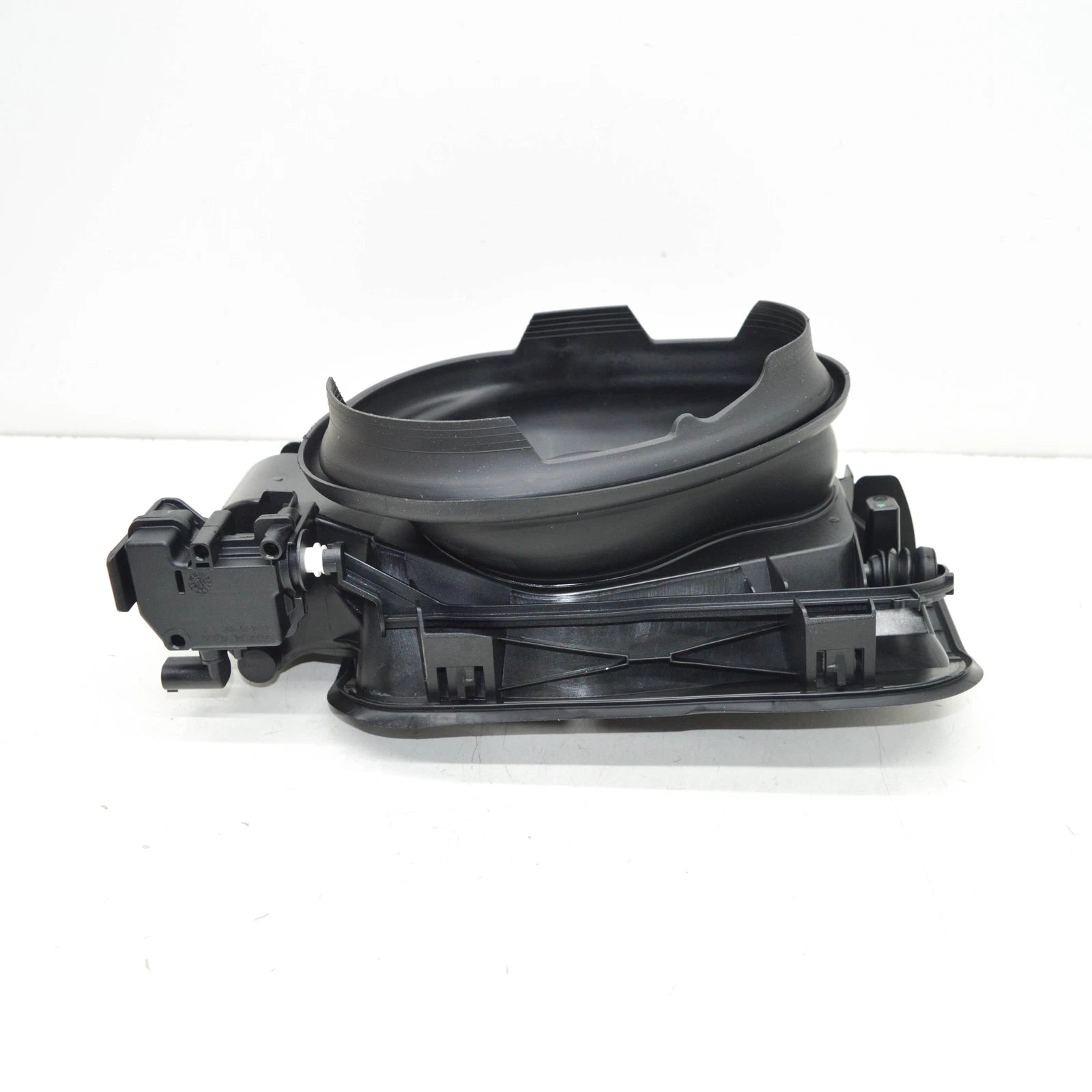 NEW BMW 3 F30, F80 FUEL TANK FLAP 51177238100 7238100