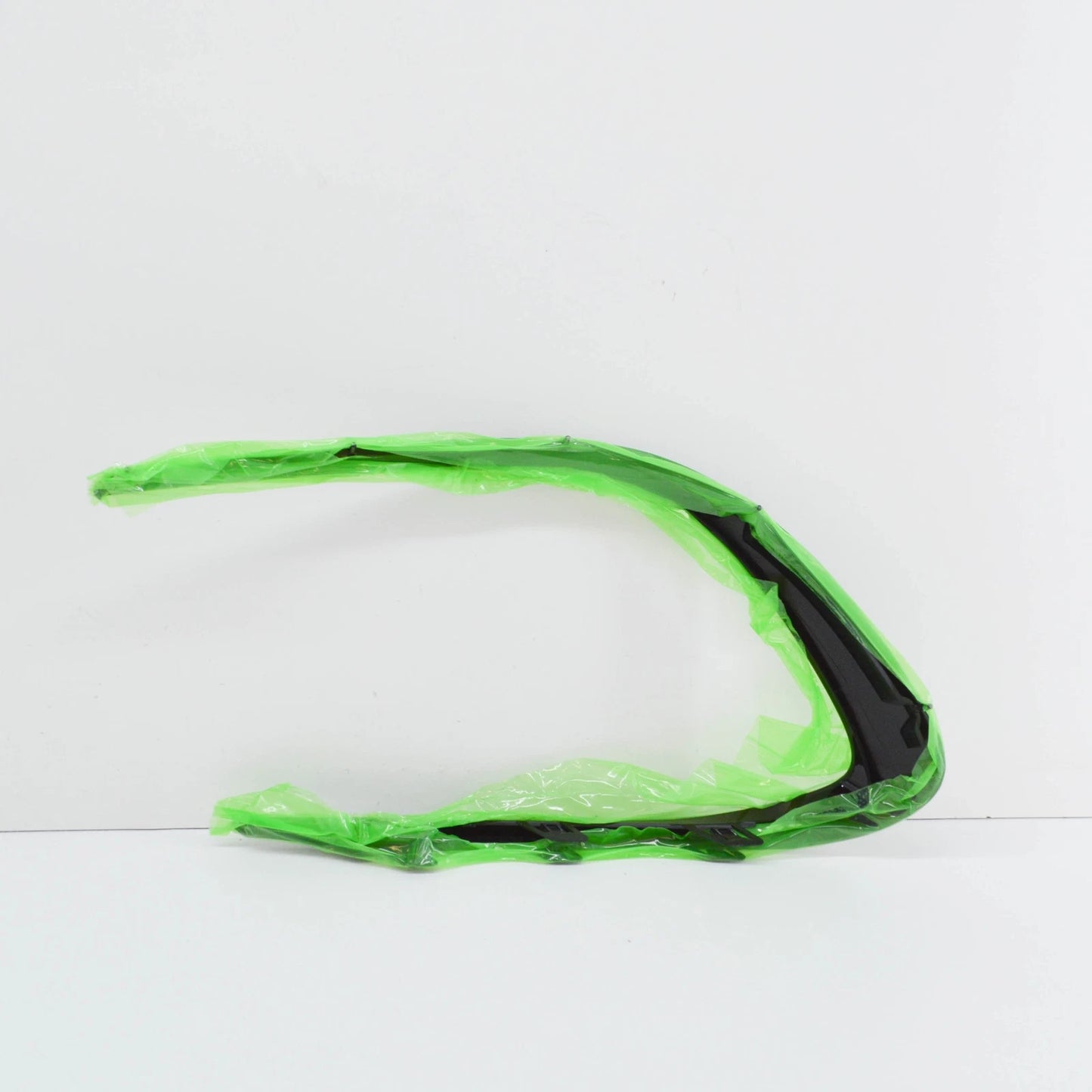 NEW MB CLA C117 FRONT BUMPER RIGHT OUTER SIDE SPOILER A1178858700 ORIGINAL