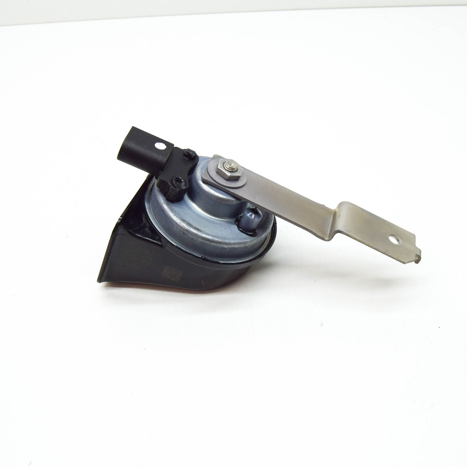 NEW MERCEDES-BENZ S-CLASS W222 LEFT SIDE HORN A2225406911 ORIGINAL