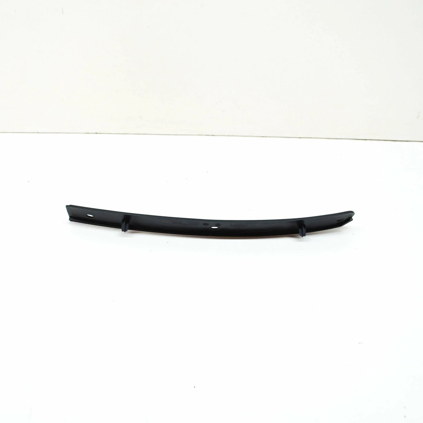 NEW AUDI A6 C8 LEFT STONE GUARD PROTECTION 4K0853823 ORIGINAL