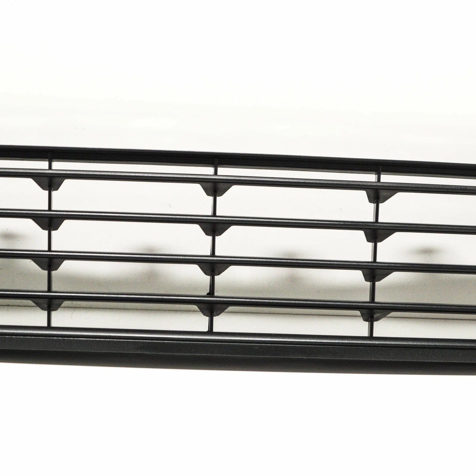 NEW VOLKSWAGEN GOLF PLUS MK5 FRONT BUMPER CENTER GRILLE 5M0853677D9B9