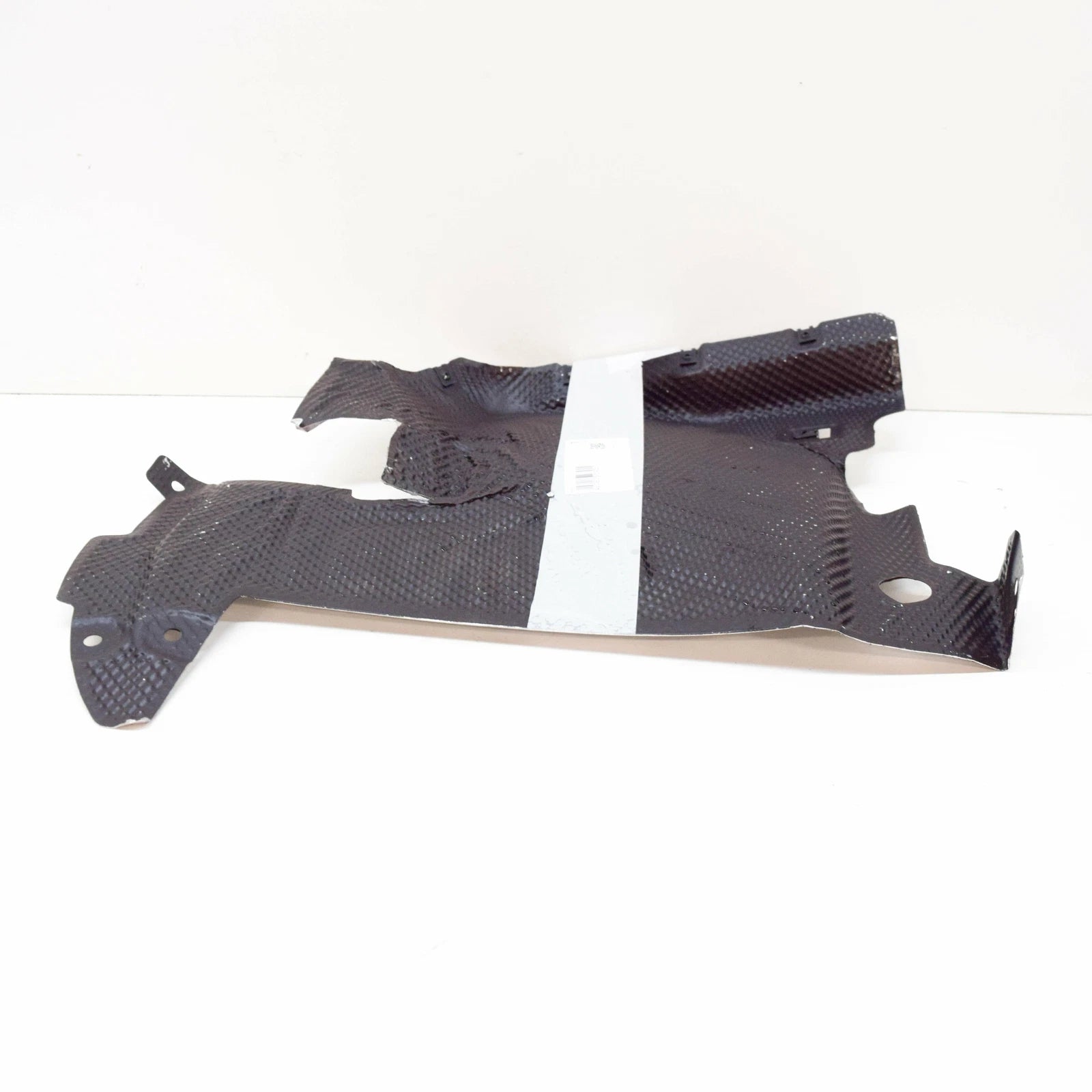 NEW AUDI R8 42 REAR UPPER LEFT HEAT SHIELD PLATE 420825645C