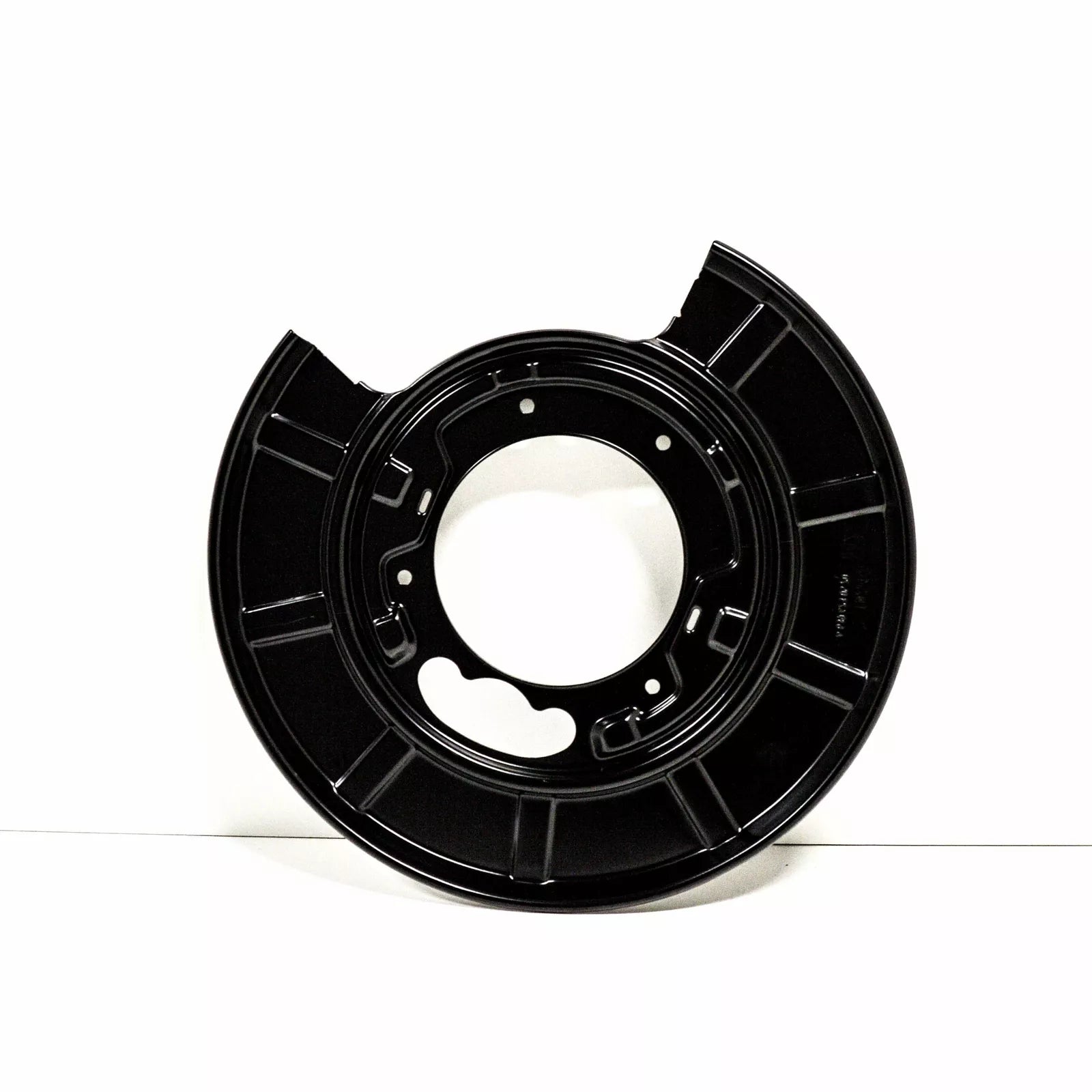 NEW MERCEDES-BENZ VITO W639 REAR RIGHT BRAKE PROTECTION PLATE A6394230520