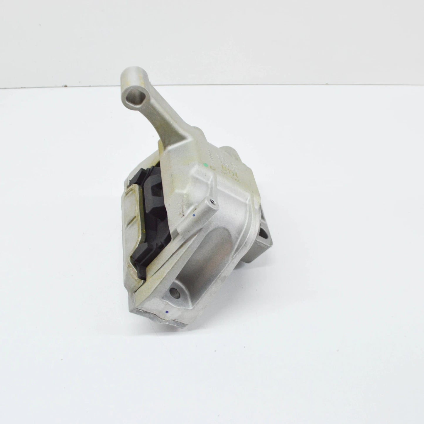 NEW VOLKSWAGEN TIGUAN 5N TRANSMISSION GEARBOX MOUNT RIGHT 5N0199262Q ORIGINAL