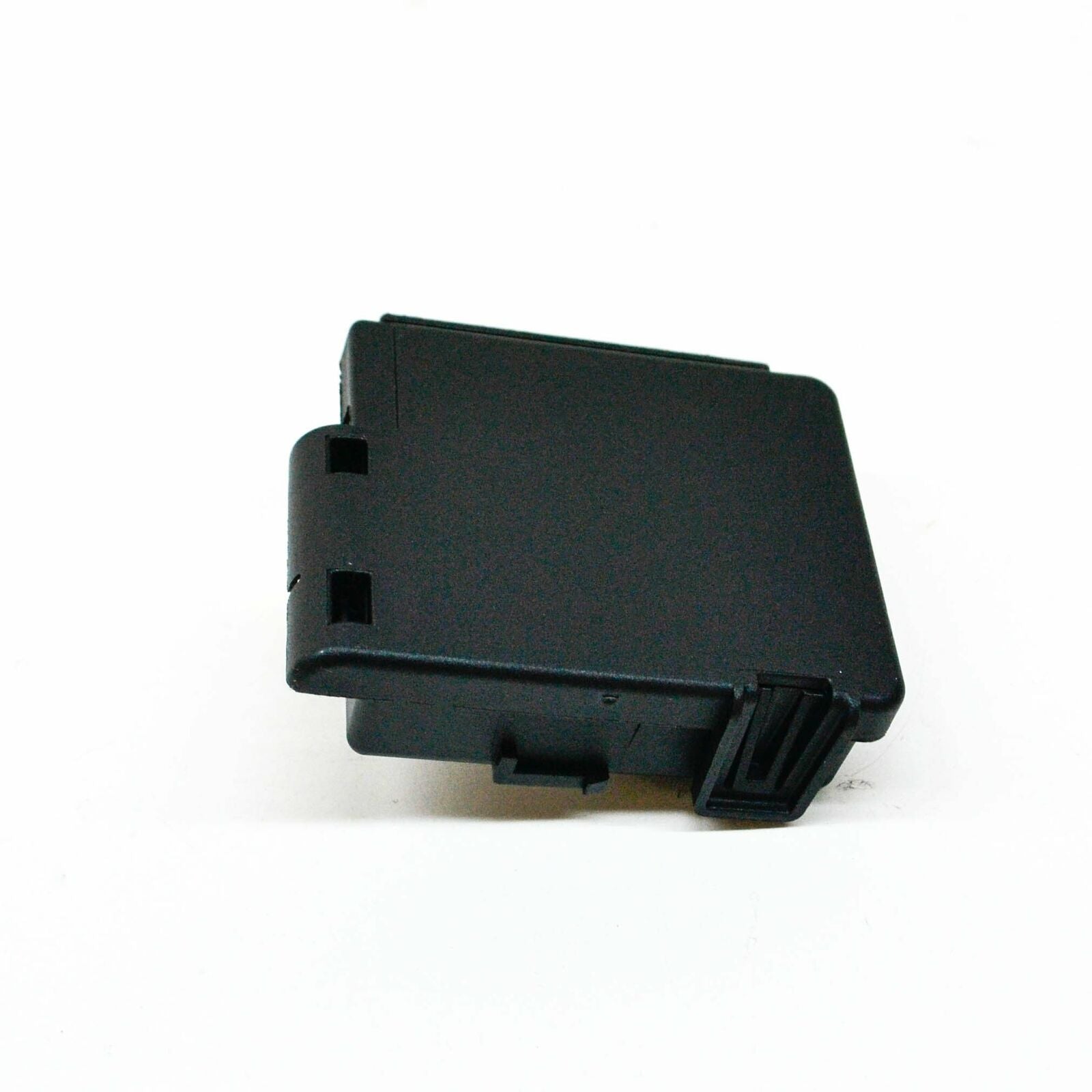 NEW AUDI A6 C8 FRONT RIGHT LOWER FUSE BOX 8W0941824BC ORIGINAL