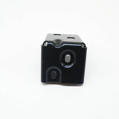 NEW MERCEDES BENZ C W205 LEFT ATTACHMENT ANGLE BRACKET A2056260112 ORIGINAL