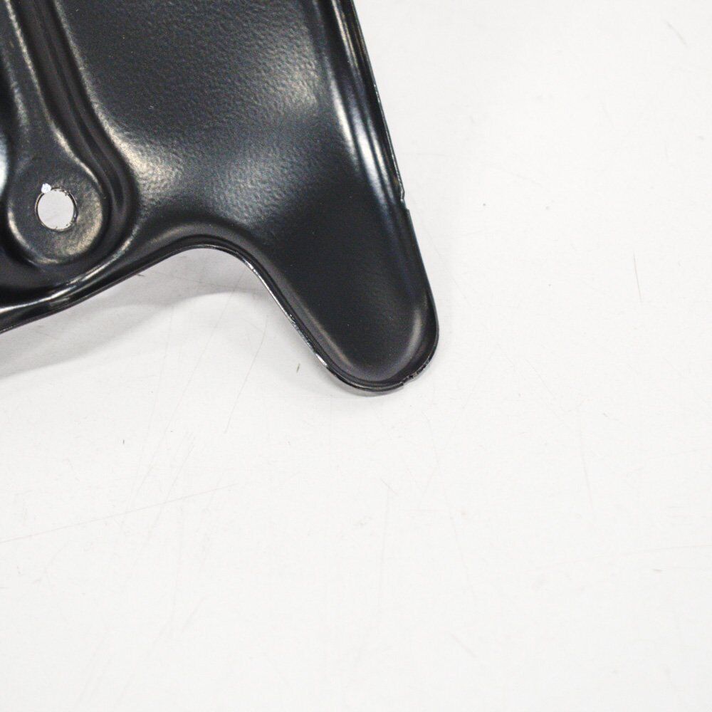 NEW AUDI Q7 4M FRONT RIGHT PLATE DUST SPLASH SHIELD 8W0615312D ORIGINAL