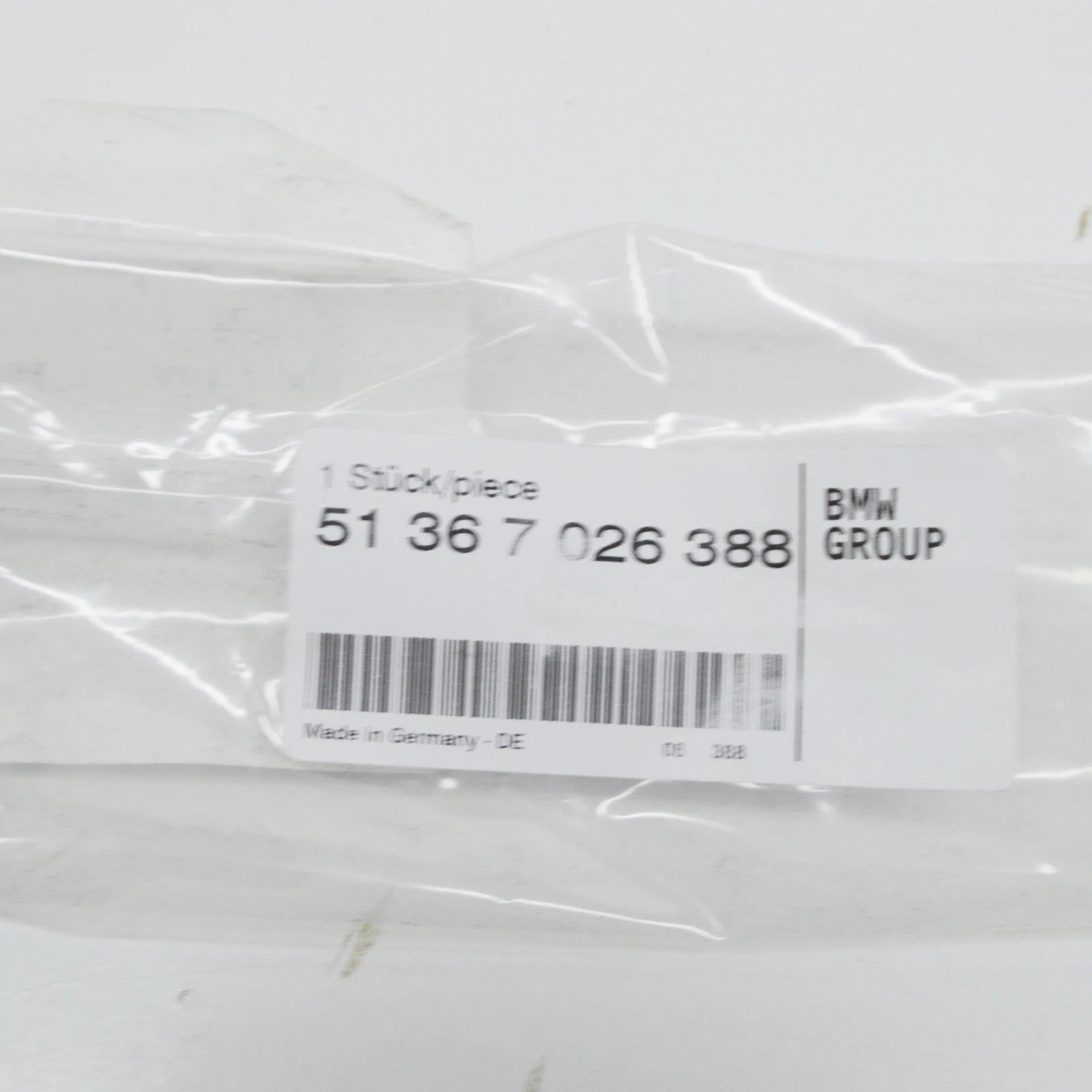 NEW BMW 3 CABRIO E46 REAR RIGHT OUTER WEATHERSTRIP 51367026388 7026388 ORIGINAL