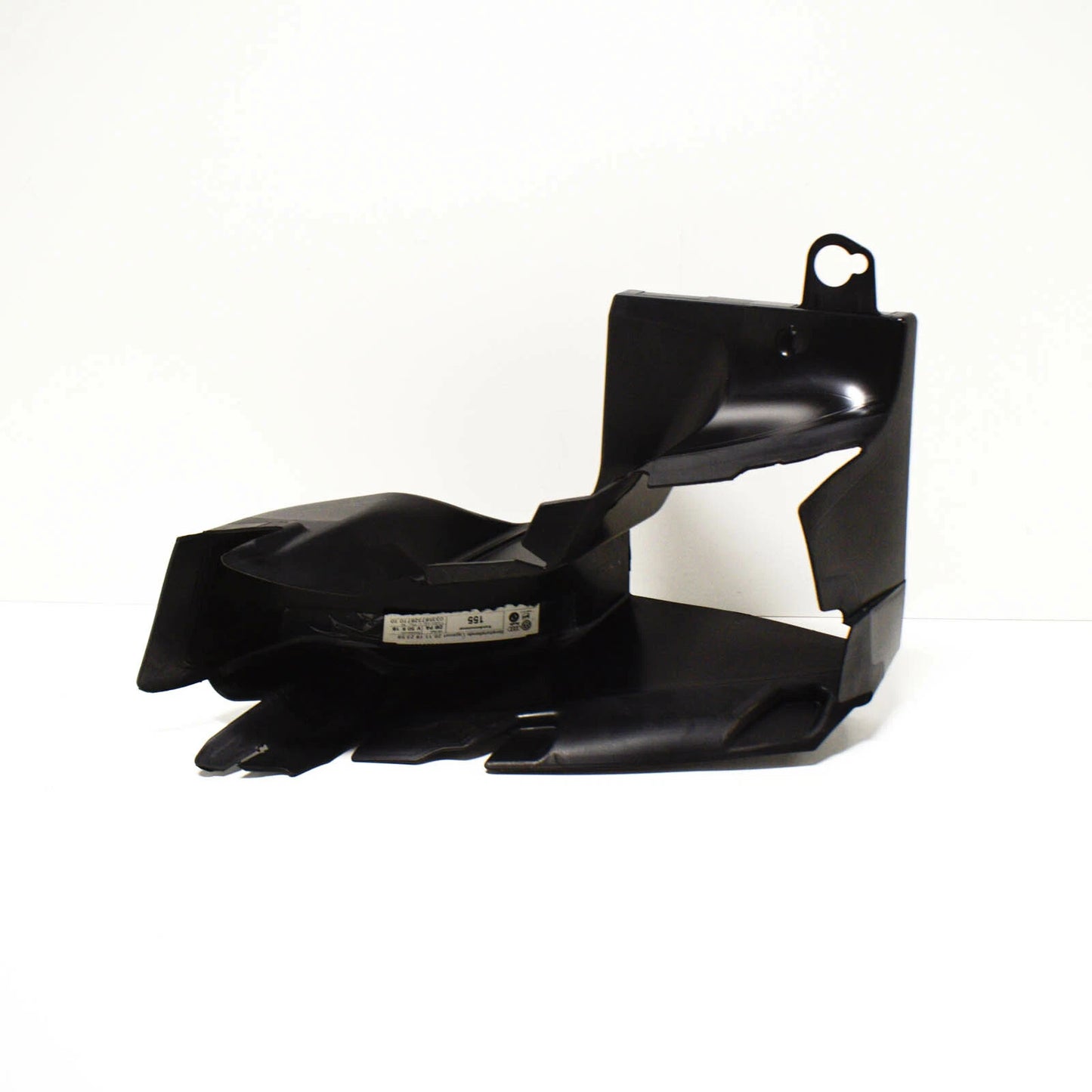 NEW AUDI A3 8V LEFT AIR DUCT GUIDE 8V0121673B ORIGINAL