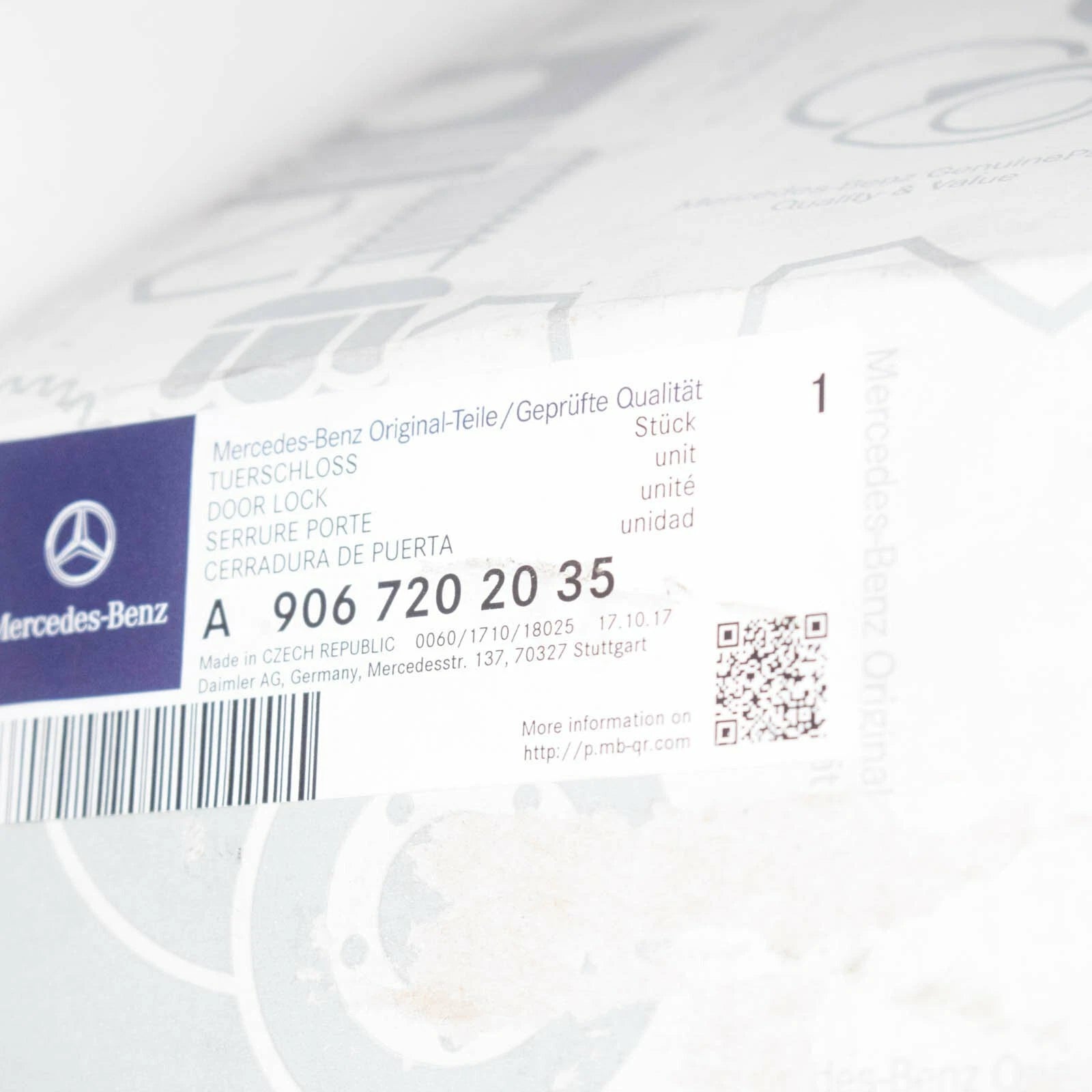 NEW MERCEDES-BENZ SPRINTER 906 FRONT RIGHT DOOR LOCK LHD A9067202035