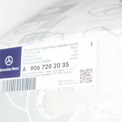 NEW MERCEDES-BENZ SPRINTER 906 FRONT RIGHT DOOR LOCK LHD A9067202035