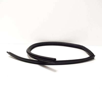 NEW BMW 1502 LEFT VENT WINDOW SEAL 51367441112 7441112 ORIGINAL