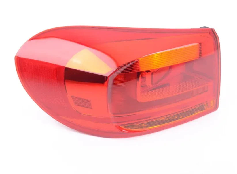 NEW VOLKSWAGEN TIGUAN 5N MK1 REAR OUTER LEFT TAILLIGHT 5N0945095R ORIGINAL