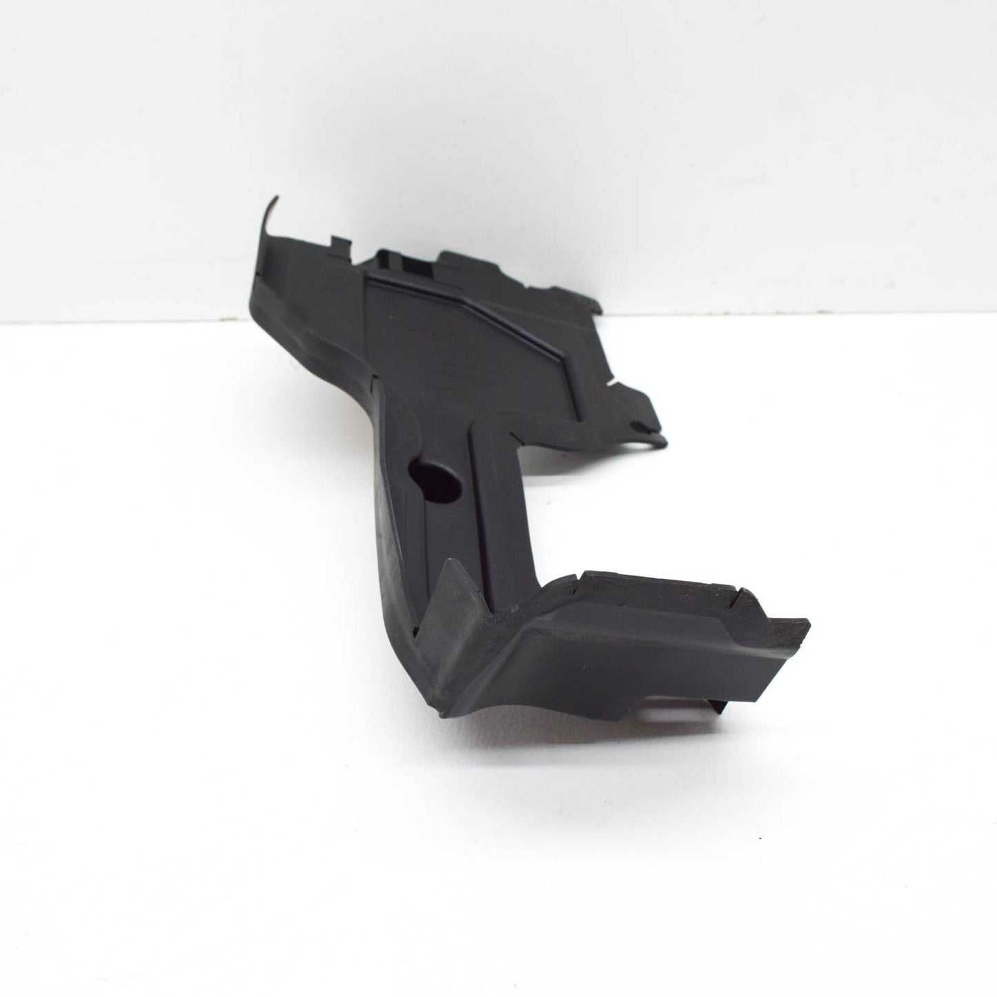 new bmw 8 cabrio m f91 left side radiator air duct 51748079937 original