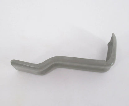 NEW VOLKSWAGEN BEETLE CABRIO 5C REAR BODY PANEL LOWER RETAINER 5C5813745