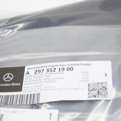 NEW MERCEDES-BENZ EQS V297 REAR AXLE LEFT CONTROL ARM COVER A2973521900 ORIGINAL