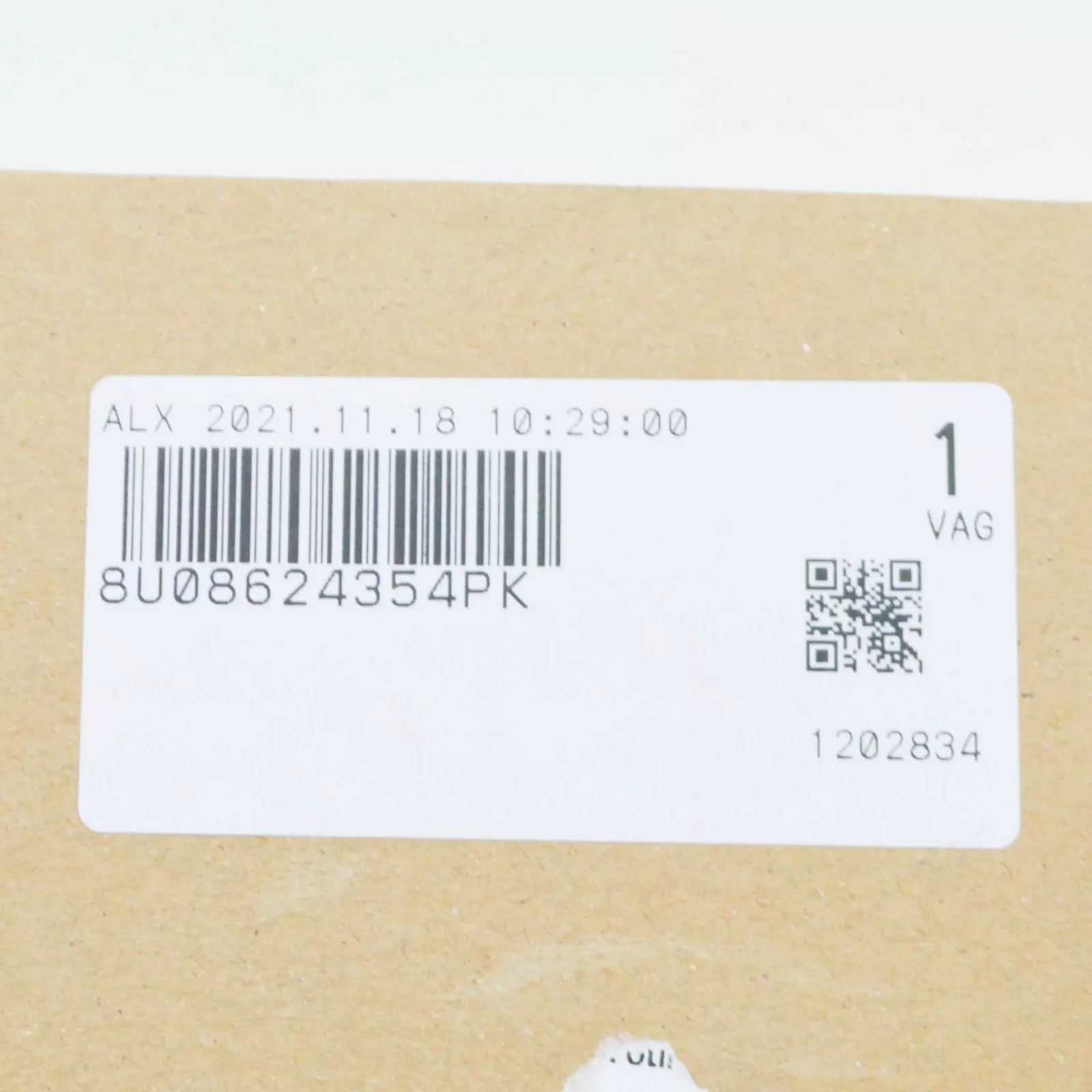 NEW AUDI Q3 8U CENTRE CONSOLE CUP HOLDER INSERT 8U08624354PK ORIGINAL