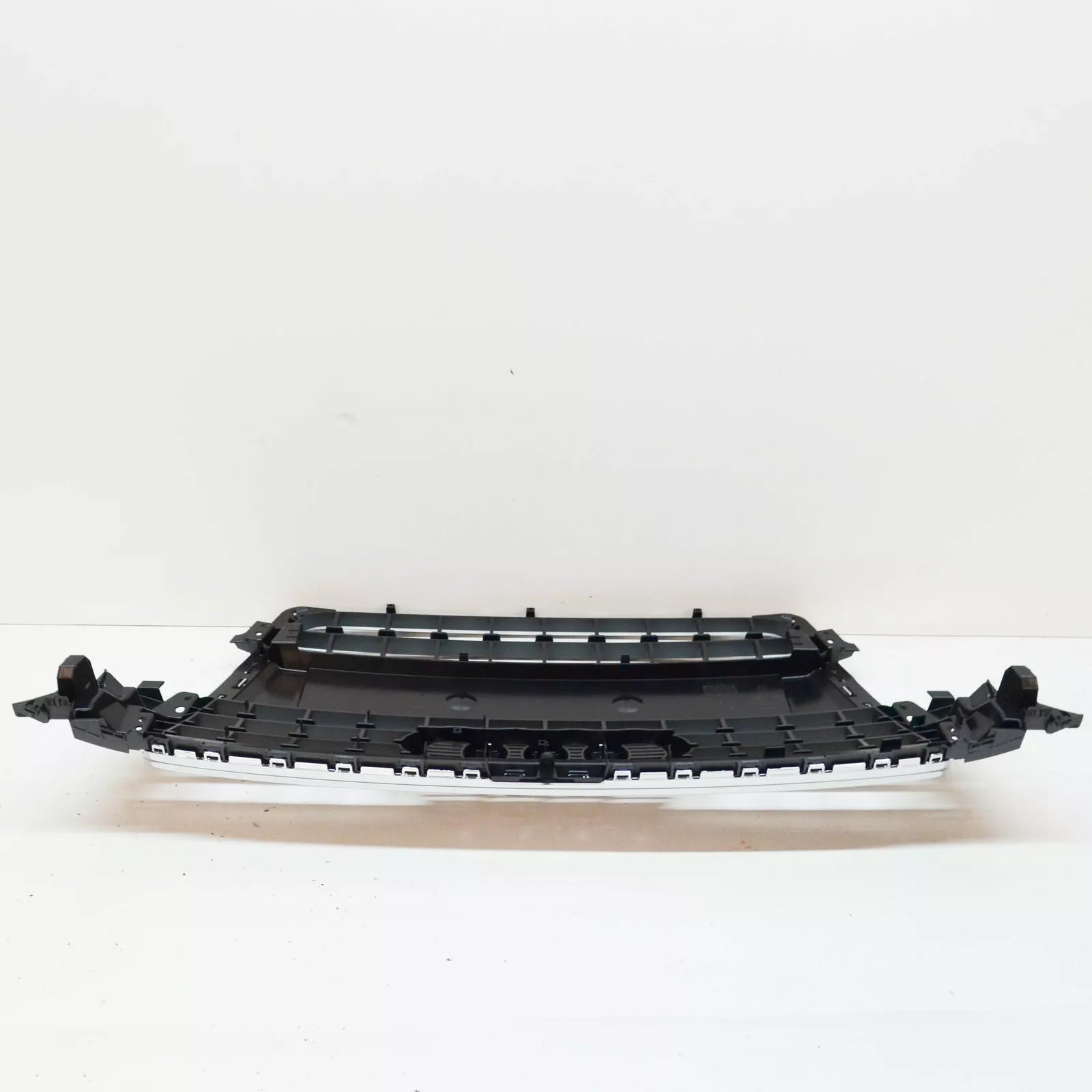 NEW AUDI A4 B8 FRONT BUMPER RADIATOR GRILLE 8K08536511QP