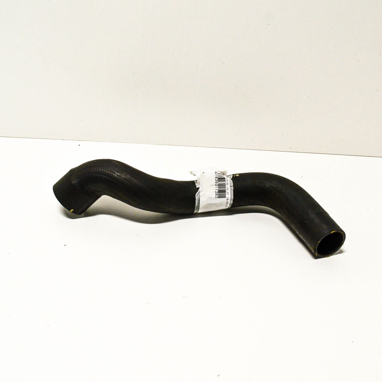 NEW MB M-CLASS W163 RADIATOR COOLANT LOWER PIPE HOSE A1635011282 ORIGINAL