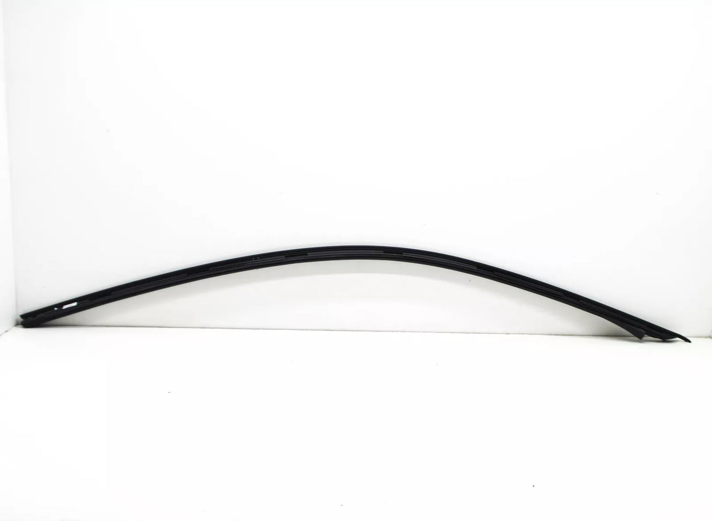 NEW BMW 1 F21 FRONT LEFT DOOR UPPER STRIP 51767284415 ORIGINAL