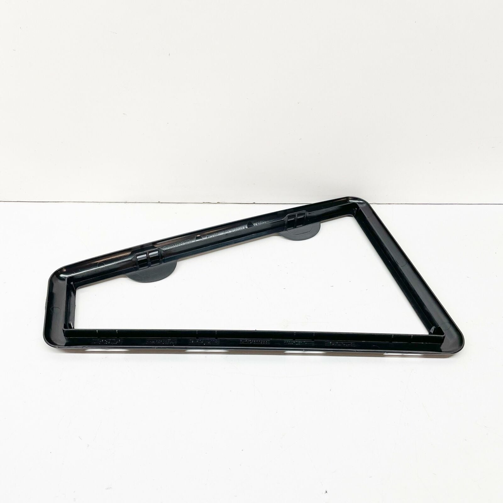 NEW VW PHAETON 3D CABIN AIR FILTER FRAME 3D1819648A ORIGINAL