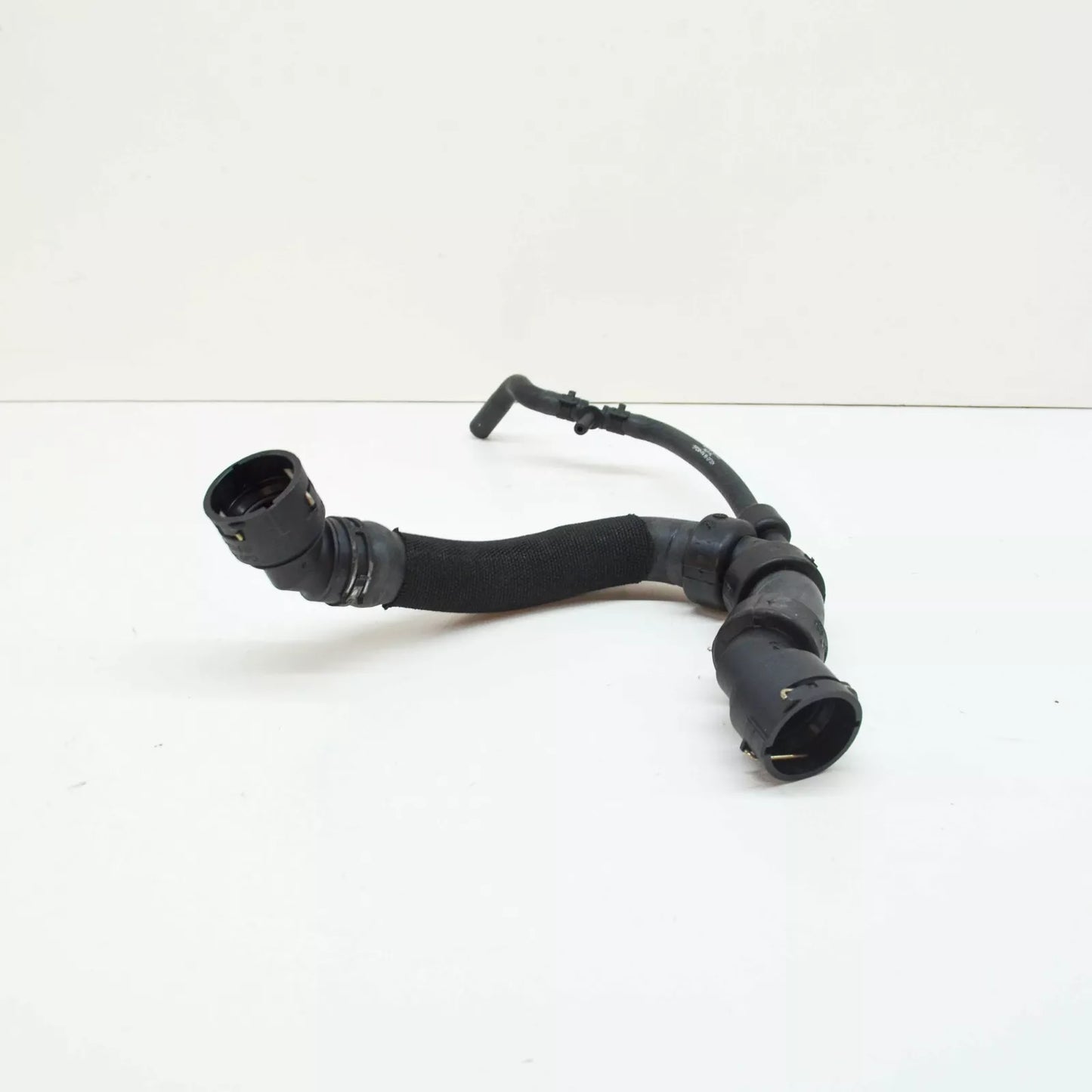 NEW AUDI RS4 AVANT QUATTRO B6 ENGINE RADIATOR COOLANT HOSE 8D0121101AG ORIGINAL
