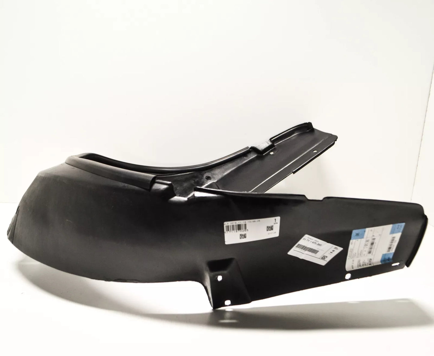 NEW BMW 8 E31 FRONT LEFT FENDER LINER COVERING 51711970265 1970265 ORIGINAL