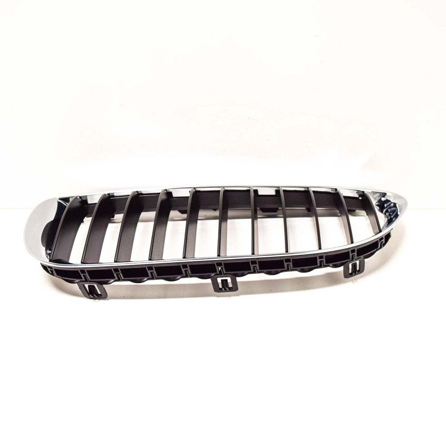 NEW BMW 6 E63 FRONT LEFT GRILL 51137008915 7008915 2008 3560765 ORIGINAL