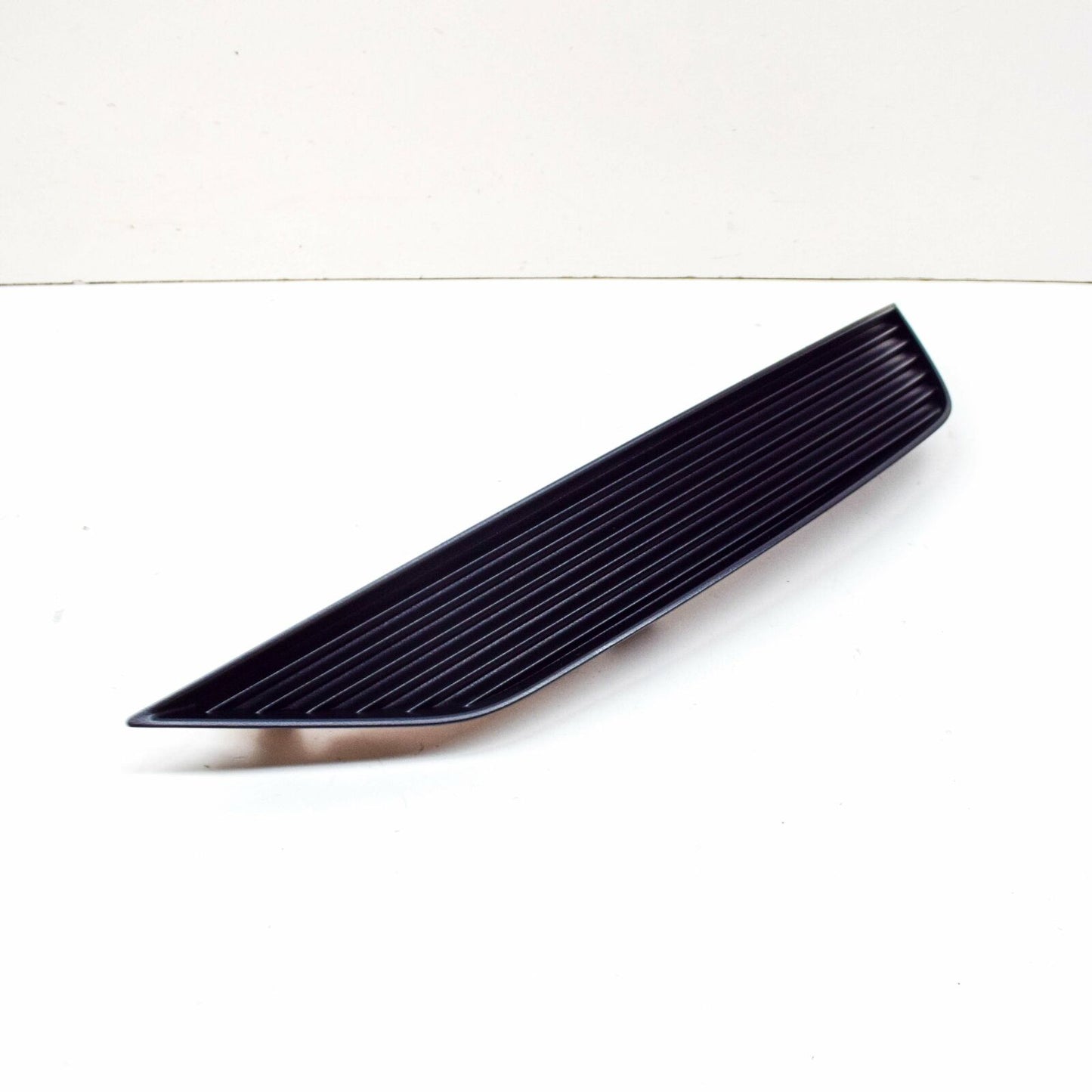 NEW AUDI Q3 F3 S-LINE REAR LEFT COVER SPACER PANEL CAP 83A8077319B9 ORIGINAL