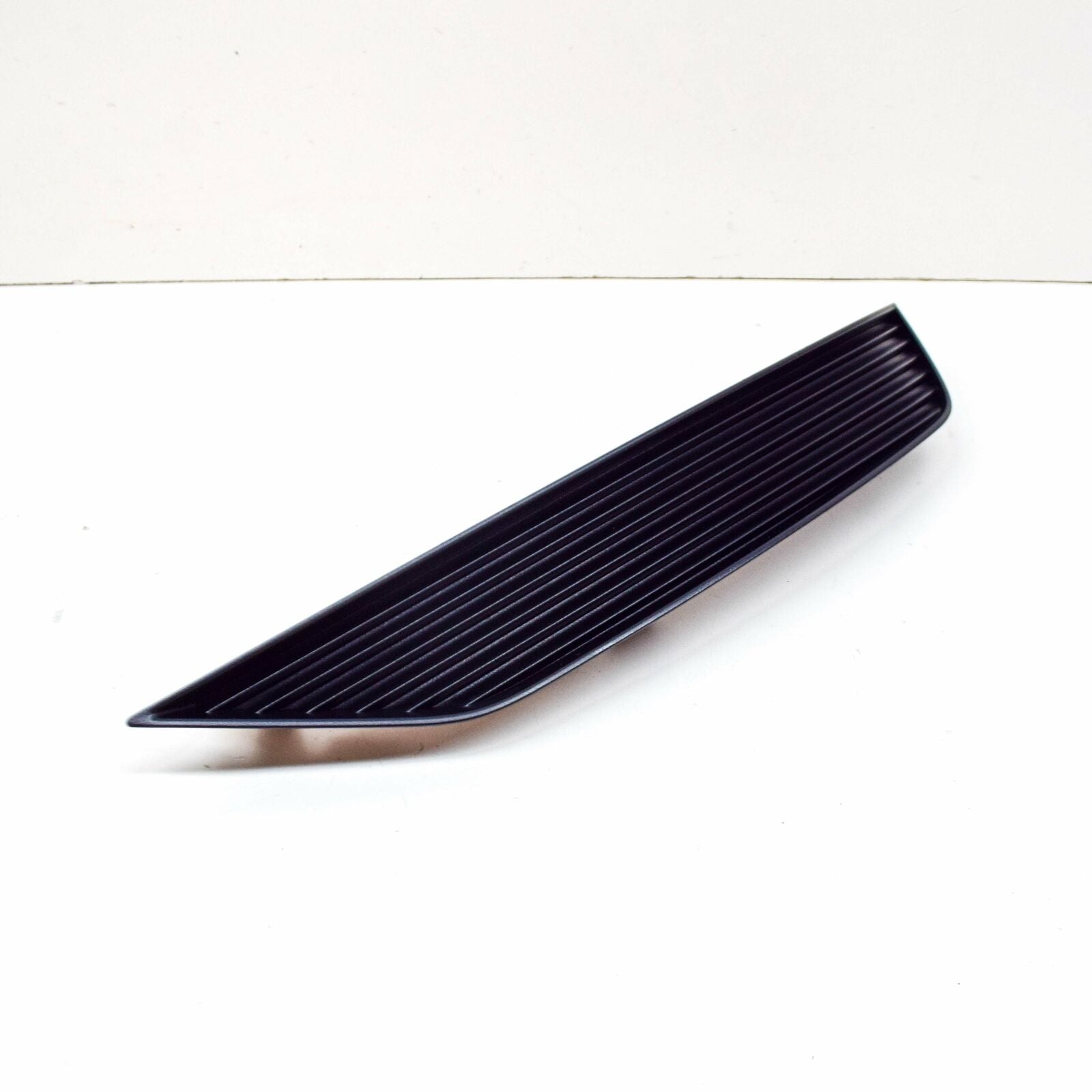 NEW AUDI Q3 F3 S-LINE REAR LEFT COVER SPACER PANEL CAP 83A8077319B9 ORIGINAL