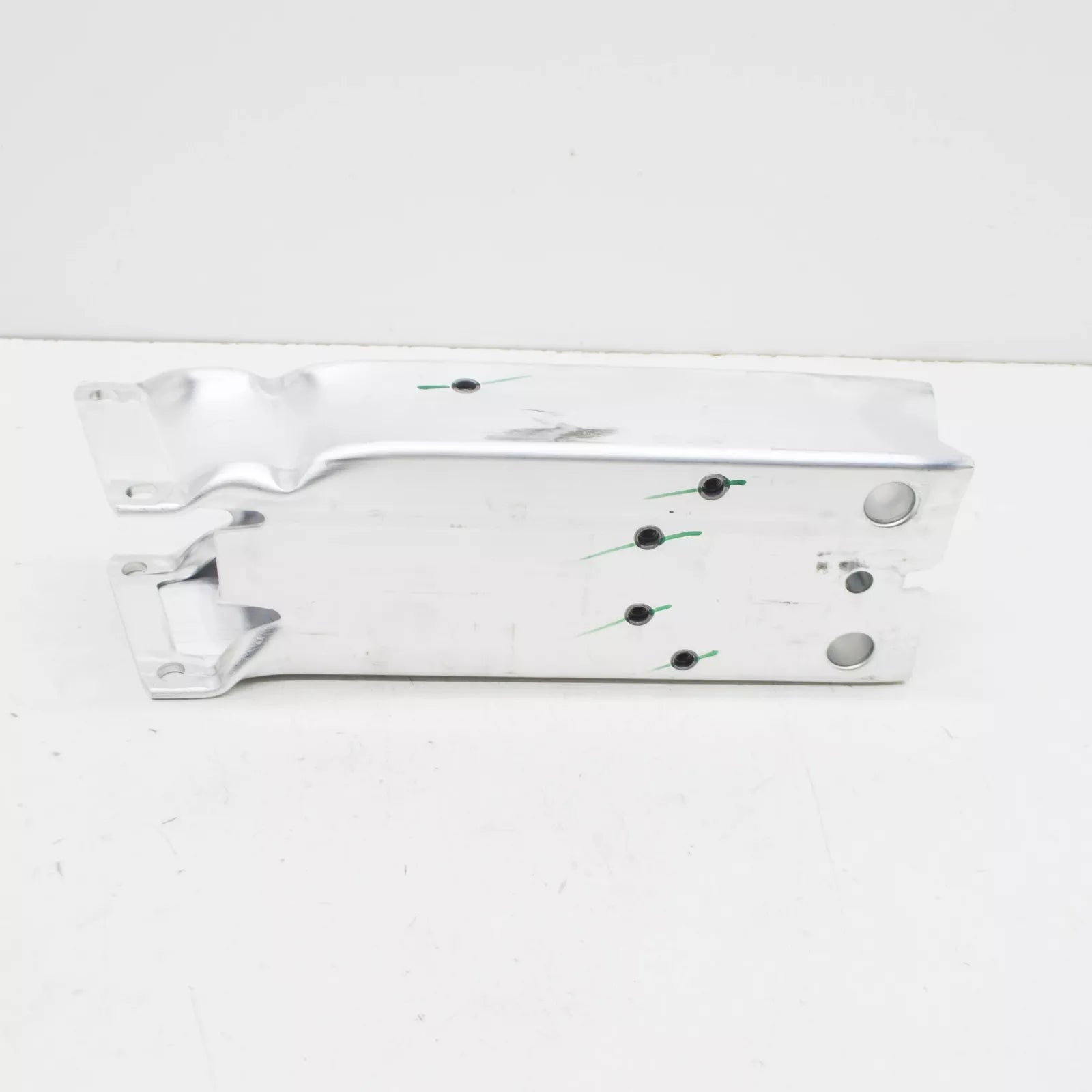 NEW BMW X1 F48 FRONT BUMPER LEFT DEFORMATION ELEMENT 51117406385 2015 ORIGINAL