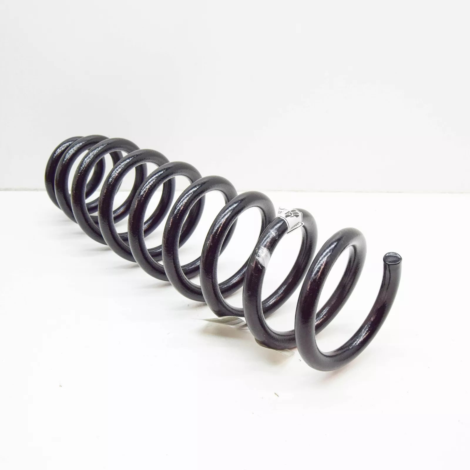 NEW MERCEDES-BENZ GLE W166 FRONT COIL SPRING A1663211504 ORIGINAL