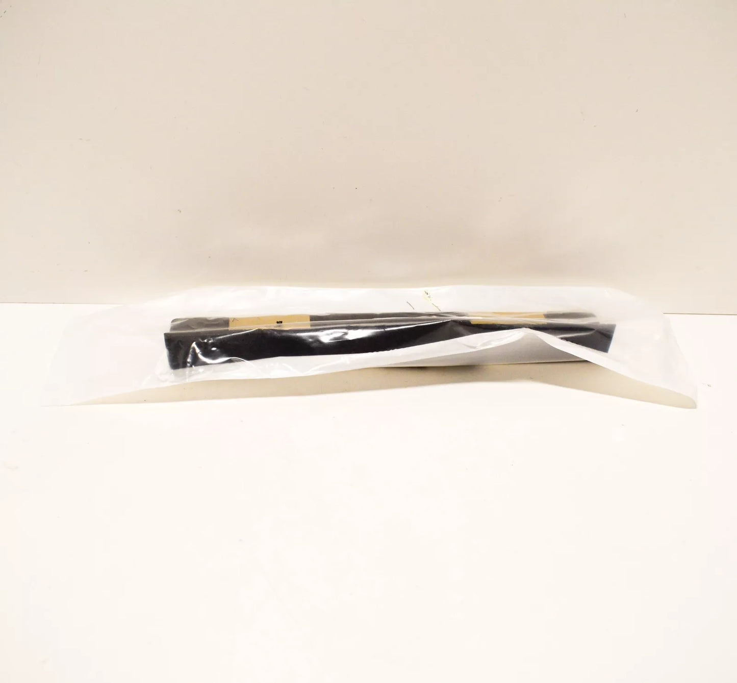 NEW VOLKSWAGEN TRANSPORTER T5 REAR BUMPER FOAM FILLER PIECE 7H0807252A ORIGINAL